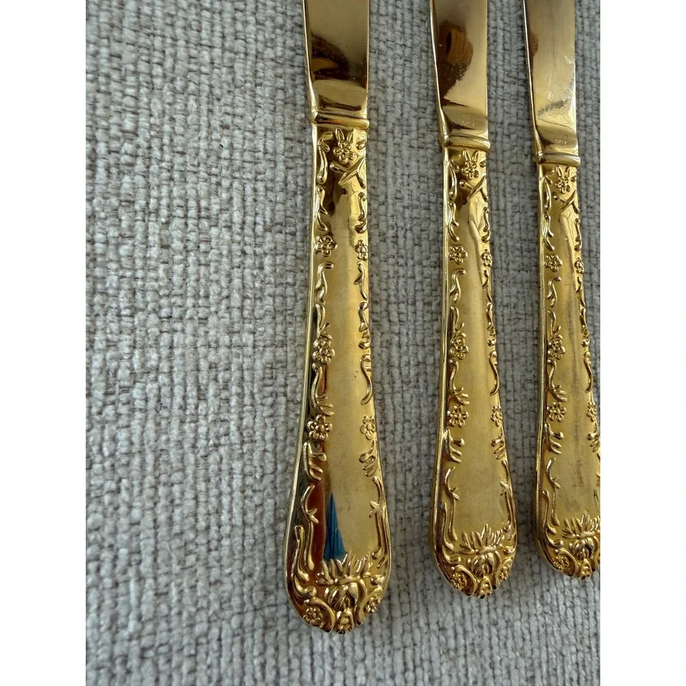 Vintage Wm Rogers & Son Golden Enchanted Rose Gold Electroplate Dinner Knives x3